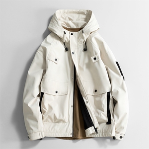 新款硬汉风户外夹克男连帽纯色上衣冲锋衣外套DSA157B-J2527-P65图片