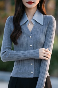 2025春季新款POLO领拼接假两件针织开衫女衬衣领修身薄款毛衣外套图片