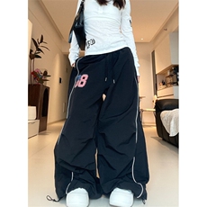 WE1700-P45美式字母反光条休闲裤秋季新款轻薄速干运动长裤子，女装休闲裤，电商B323A