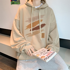 淡绿色