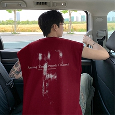 酒红色