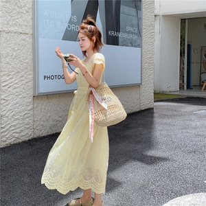 新品现货 2025夏装刺绣连衣裙2C116-2528-P145-K198图片
