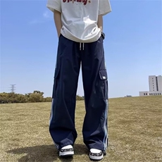 蓝色