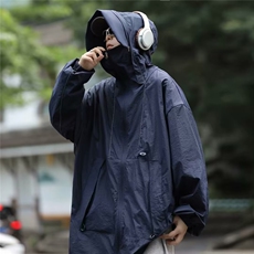 藏青色