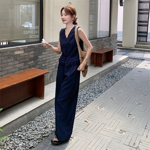 2025夏季新品！木耳边显瘦气质超好看两件套图片