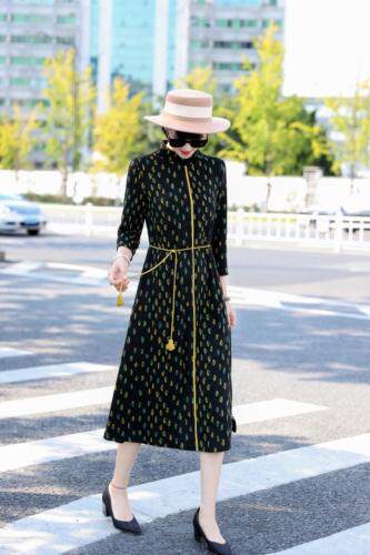 小高领貂绒连衣裙含羊毛，女装连衣裙，澳洛菲