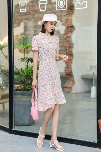 旗袍式黄浦缎连衣裙，女装婚纱/旗袍/礼服，雪飞诗