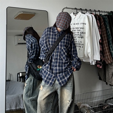 蓝色