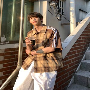 2025春日系复古学院风潮牌拼接格子刺绣短袖衬衫上衣女图片