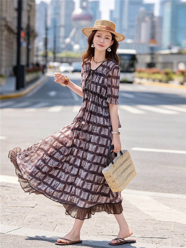 时尚休闲格纹显瘦系带上衣木耳边半裙超仙两件套女,女装套装/套裙,水衣源