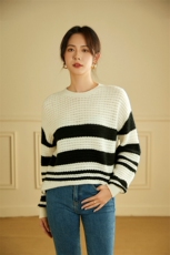 圆领镂空拼色羊绒衫女2025年秋冬新款套头慵懒风长袖，女装羊绒衫，绒美人羊绒