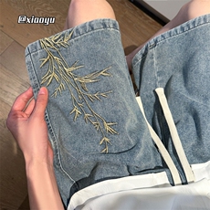 蓝色