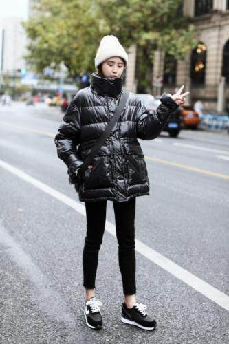 谦度冬装羽绒D305，女装，谦度