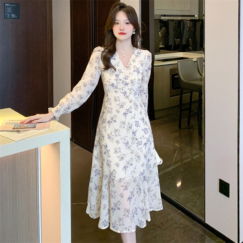 款法式碎花裙V领连衣裙雪纺长袖修身气质长款长裙子女秋季,女装连衣裙,美吧服饰