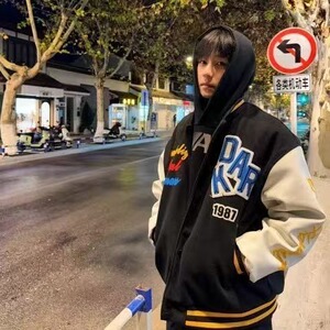 原潮植绒刺绣字母棒球服2025年春季新款百搭帅气外套夹克图片