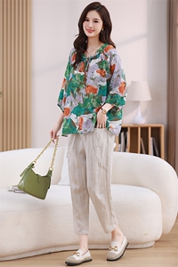 妈妈款加肥加大棉麻上衣裙裤套装夏装中老年洋气时髦穿搭两件套图片