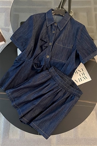 时尚休闲减龄套装女夏季新款洋气显瘦蓝色衬衫上衣宽松短裤两件套图片