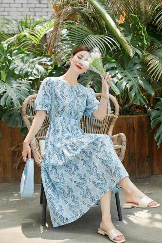 现货韩版碎花连衣裙，女装连衣裙，秋水伊人