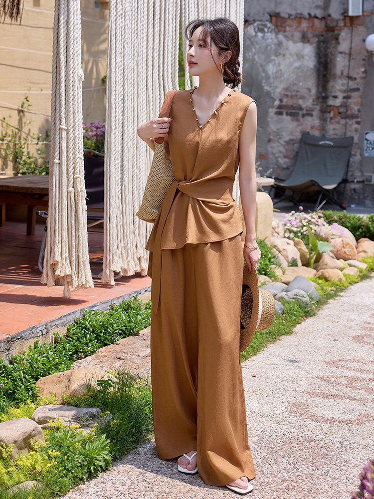 时尚轻熟风套装女2025夏季新款时尚显瘦V领无袖马甲阔腿裤两件套,女装套装/套裙,美沁