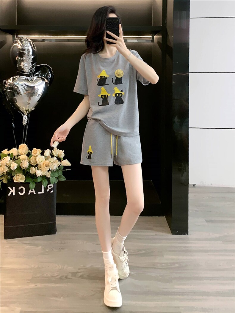 韩版休闲时尚套装女夏款个性简约圆领印花刺绣上衣阔腿短裤两件套,女装套装/套裙,江南
