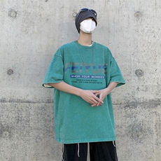 草绿色