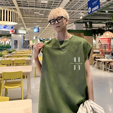 豆绿色
