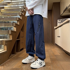 藏青色
