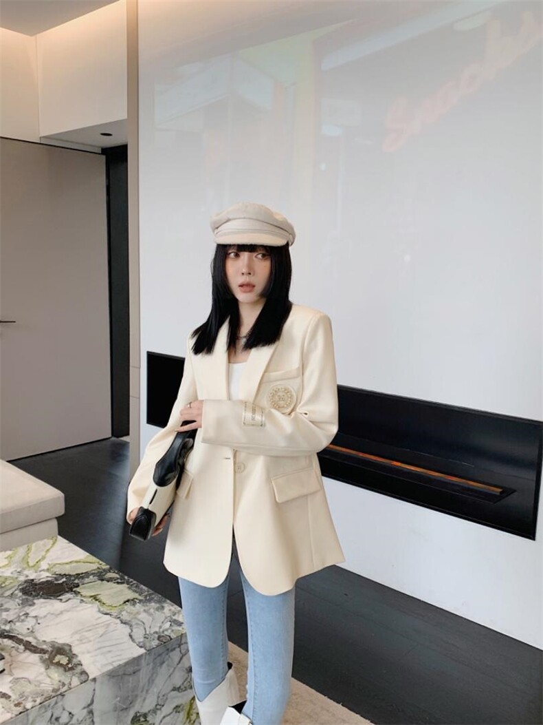 XZ22038豪华大圆标西装,女装西装,穿名堂(5F)