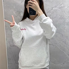 浅灰色