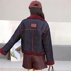 时尚拼接翻领加绒牛仔短外套女2024冬季新款小个子休闲仿羊羔毛棉服，女装牛仔外套，江南女神