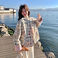 设计感短款刺绣羽绒服女2025年冬季新款小个子减龄保暖白鸭绒外套，女装羽绒服，2D034