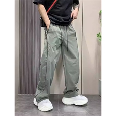 绿色