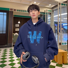 藏青色