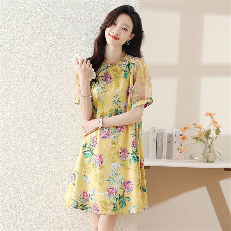 现代旗袍女改良时尚年轻款2025新款夏季中国风连衣裙印花遮肚显瘦,女装连衣裙,韩然一族
