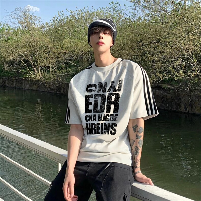 抖音得物高品质二开240克宽松纯棉美式潮牌三条杠织带短袖T恤,男装T恤,电商A486