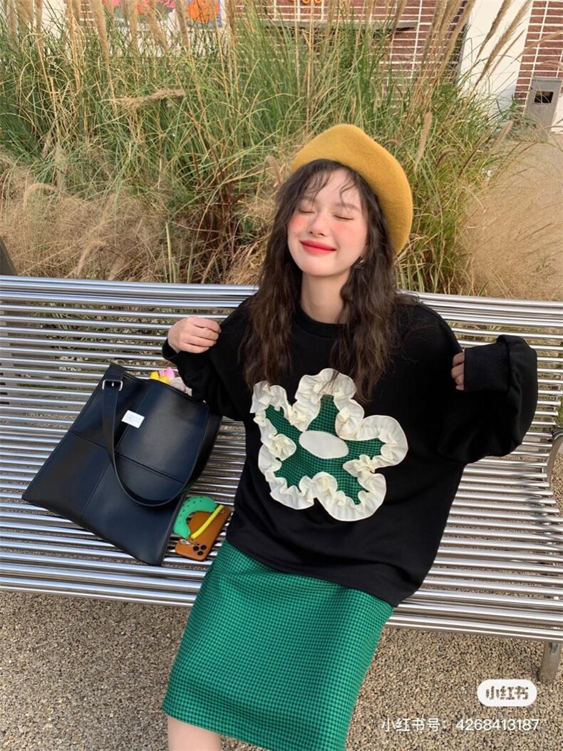 花朵卫衣套装，女装卫衣/绒衫，YOUER DENG