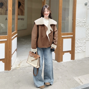 咖色两面穿羊羔毛外套女2025年冬季新款韩系复古皮毛一体机车棉服图片