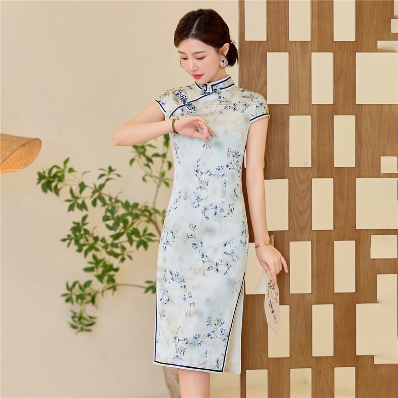 杭州品质真丝长裙复古印花连衣裙女春夏日常修身清新淡雅真丝旗袍,女装汉服/婚纱/旗袍/礼服,小荷流