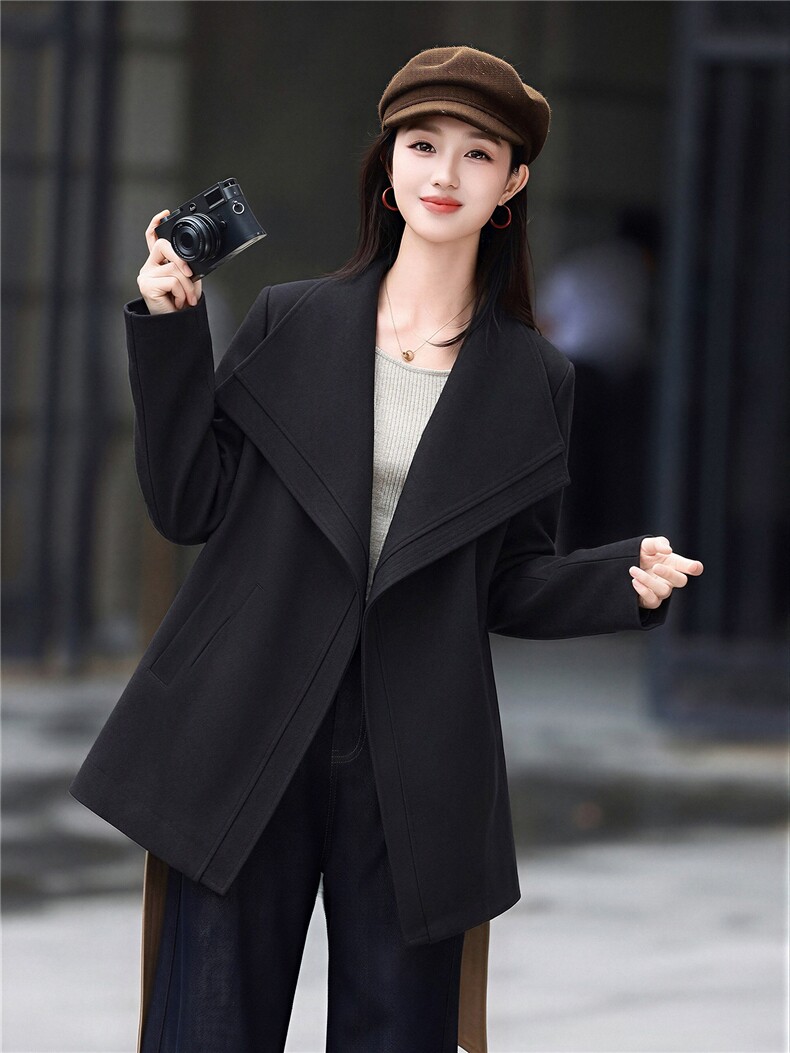 高端时尚女2026秋新款气质宽松显瘦韩版大翻领风衣外套送腰带,女装风衣,火爆靓佳人