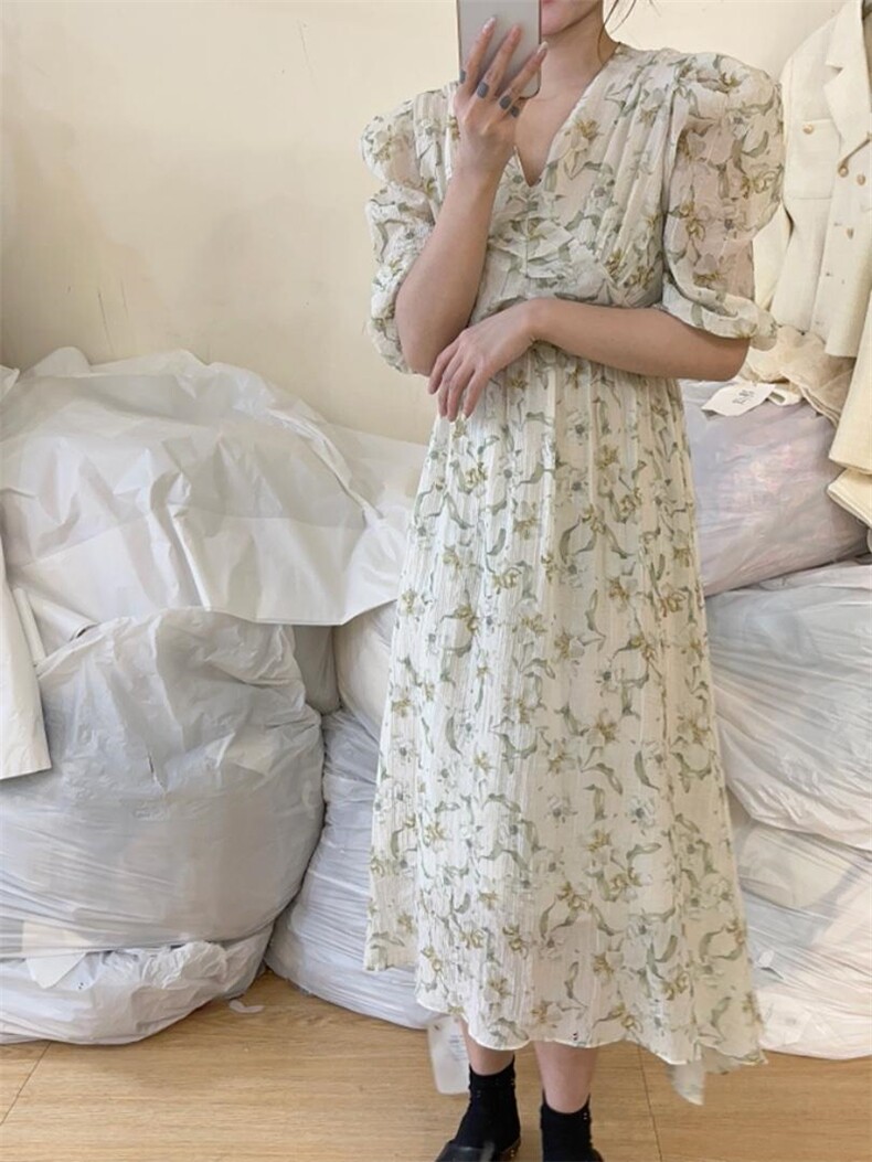 爆单花色连衣裙，女装连衣裙，唇蔻