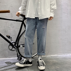 蓝色
