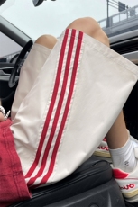 蓝色条纹短裤男款夏季薄款美式高街三条杠宽松直筒篮球运动五分裤，男装休闲裤，电商A022