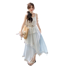 温柔穿搭甜美显瘦流苏半身裙蕾丝镂空罩衫吊带背心三件套女夏新款，女装套装/套裙，2C133