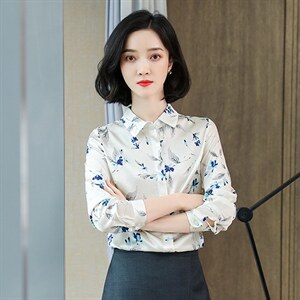 重磅大牌气质红色真丝衬衫女长袖2025新款时尚洋气杭州桑蚕丝上衣图片