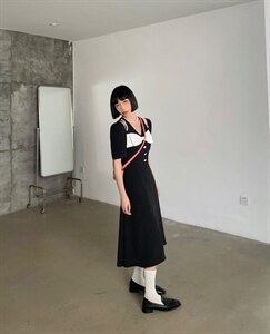 重工手工订珠连衣裙，巨显瘦图片