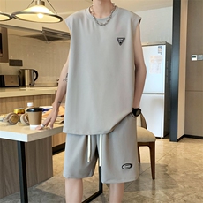 浅灰色