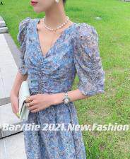 碎花连衣裙，女装连衣裙，芭比