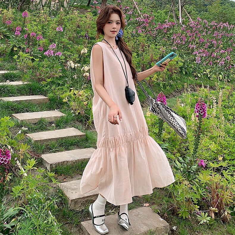 设计感小众露背无袖连衣裙女2025夏季新款韩系甜美宽松背心长裙潮,女装连衣裙,浙宝305