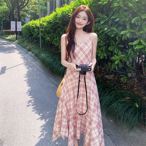 【现货夏装】不规则拼接红格吊带连衣裙2C158-8676-P115-K168图片