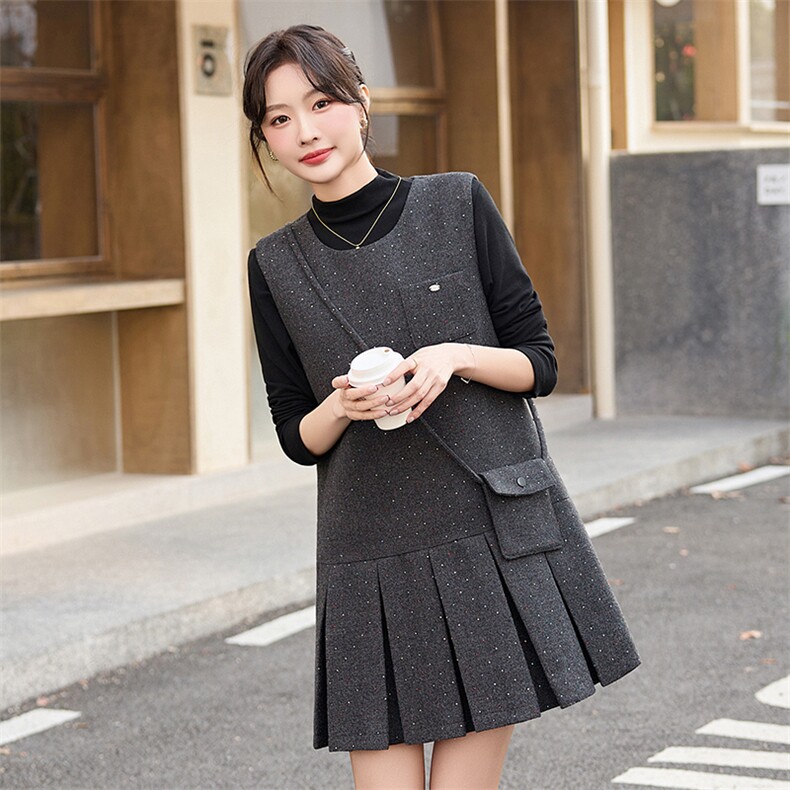 秋冬连衣裙女2024新款小个子小香千金风miu系黑色内搭背心裙穿搭,女装套装/套裙,盈茜